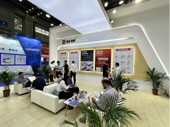 展会进行时-现场直击-2023安博会第二天，刻锐继续精彩