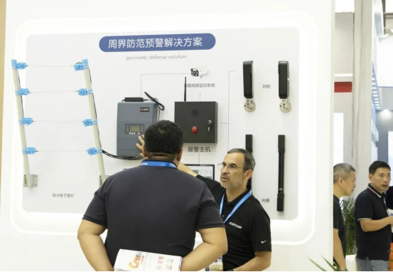 展会进行时-现场直击-2023安博会第二天，刻锐继续精彩